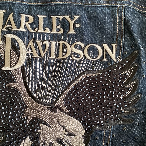 💜 Host Pick 💜 Harley Davidson Eagle heavily embellished jean jacket beading - Picture 10 of 16